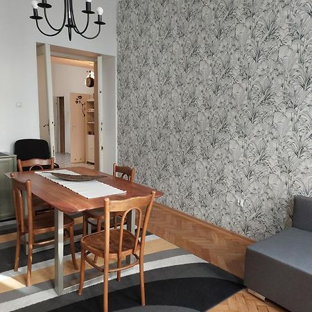 Apartment Mariacki Tower Krakau Buitenkant foto